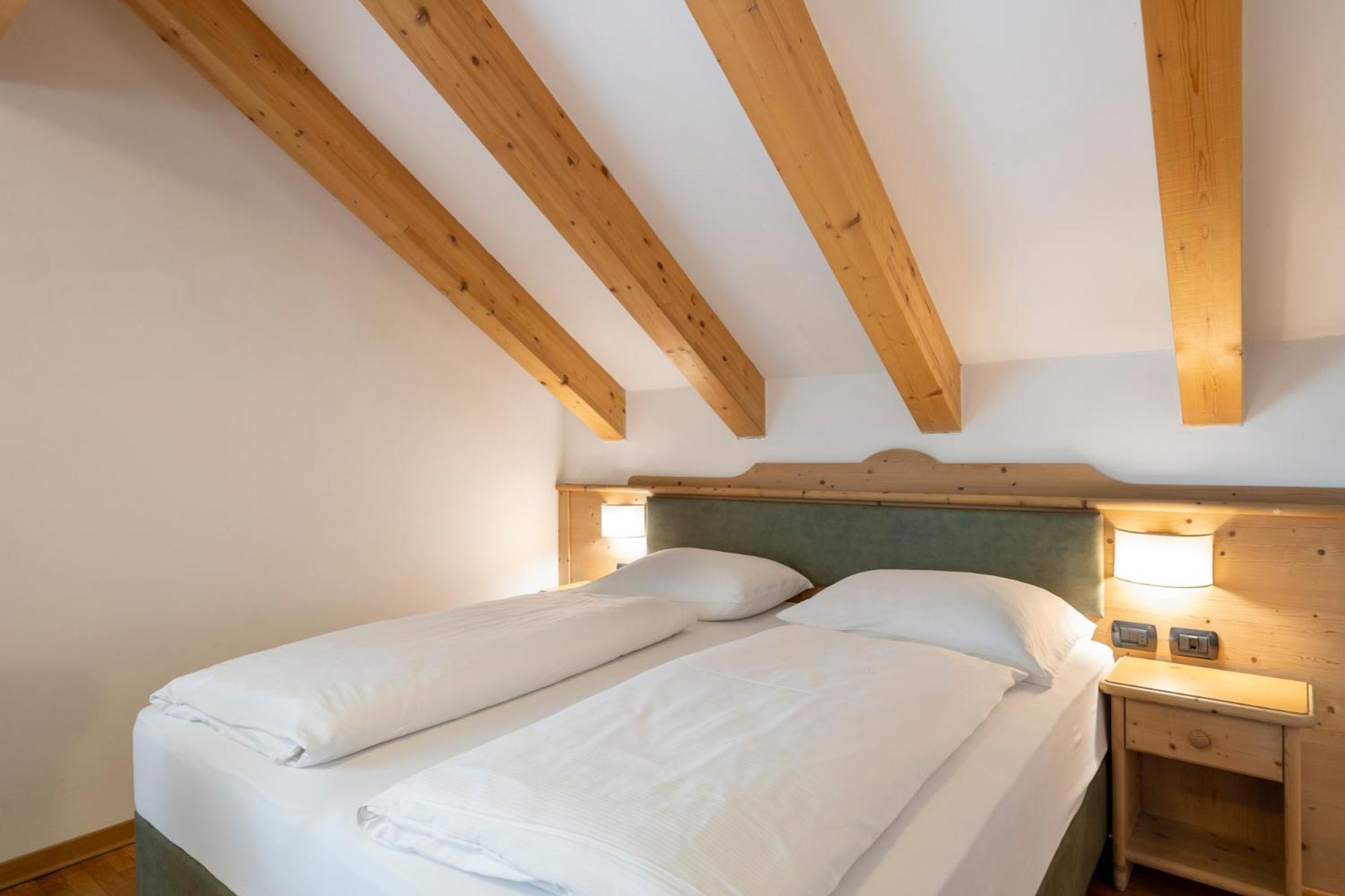 Hotel Erica Tesero Kültér fotó